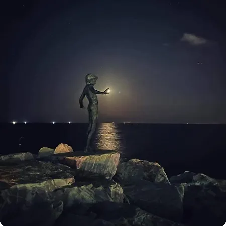 Incantevole, Casa Annetta 800 Mt Dal Mare 비아레지오